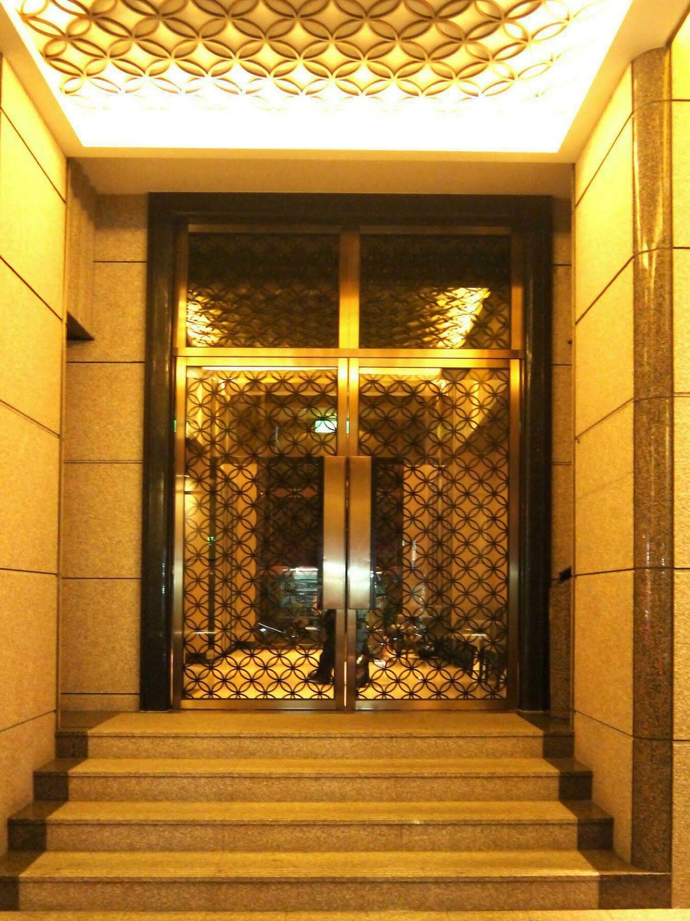 Star Box Hostel Taipei Exteriör bild